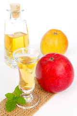 Obstbrand, Apfelschnaps