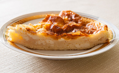 Blätterteig mit Käse - banica