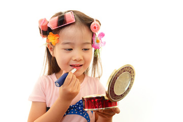 おしゃれを楽しむ女の子