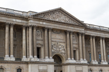 Fototapeta premium Historic building in Paris France
