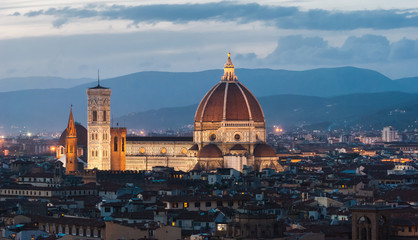 Fototapeta na wymiar Florence, Cathedral, night panorama
