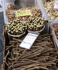 Lakritze, Süßholz