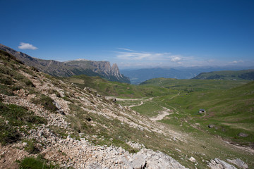 Paesaggio delle Alpi Dolomiti