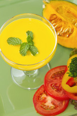 Pumpkin soup with fresh vegetable