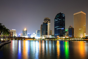 Fototapeta na wymiar Modern business area at night in Bangkok, Thailand