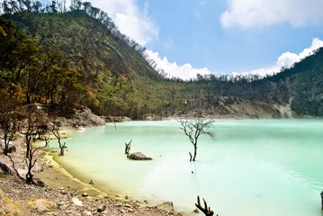 Cercles muraux Indonésie Kawah Putih, sulfur lake
