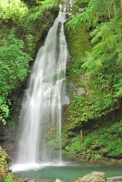 Cascade Biwa no taki &agrave; Nishi&ndash;Iya, Shikoku