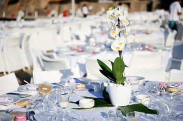 Table set up at the beach wedding