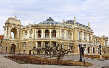 Fototapeta na wymiar Odessa National Academic Theater of Opera and Ballet, Ukraine