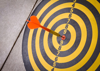 dart board