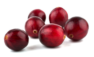 Obraz premium Cranberries isolated on white background