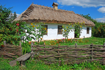 Сельский дом. Украина
