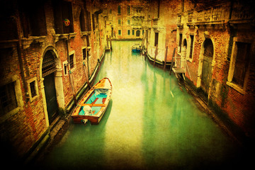Fototapeta na wymiar texturiertes Bild eines Kanals in Venedig