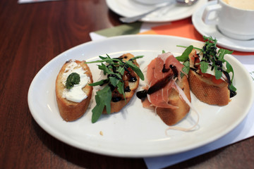Four bruschetta