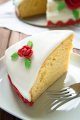 Decorated cake