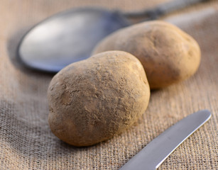 Messer, Kartoffeln