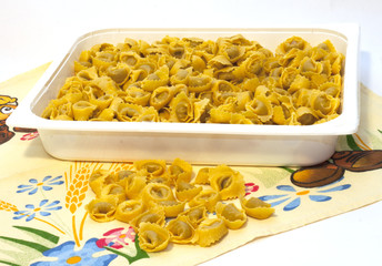 confezione di tortellini