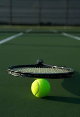 Zelfklevend Fotobehang Tennis Racket on a Ball © 33ft