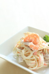 Shrimp and spaghetti salad