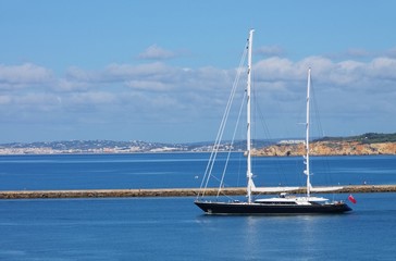 Fototapeta na wymiar Segeljacht Algarve - Algarve jacht żaglowy 01