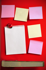 Blank note on fifties fridge door, copyspace for message