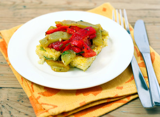 Fried pepper salad with polenta