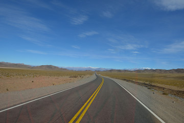 Fototapeta na wymiar Road in North-west Argentina