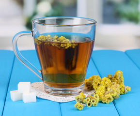 A cup of tea with immortelle