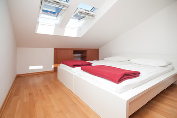 Modern bedroom - 51098280