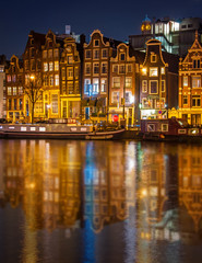 Amsterdam © badahos
