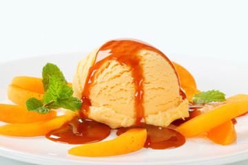 Ice cream dessert