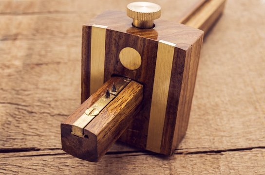 Trusquins en bois (DIY : Wood marking gauge) – L'Atelier Bricolage
