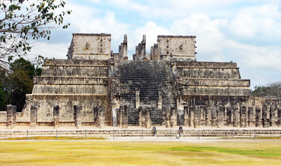 Fototapeta premium temple des guerriers