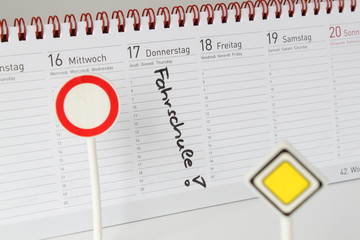 Notiz im Kalender Fahrschule Führerschein