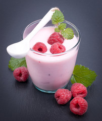 Fresh raspberry yogurt