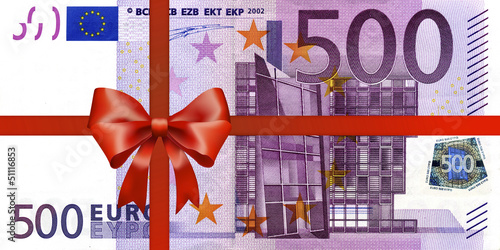 "100 Euroschein mit Geschenkband" Stockfotos und ...