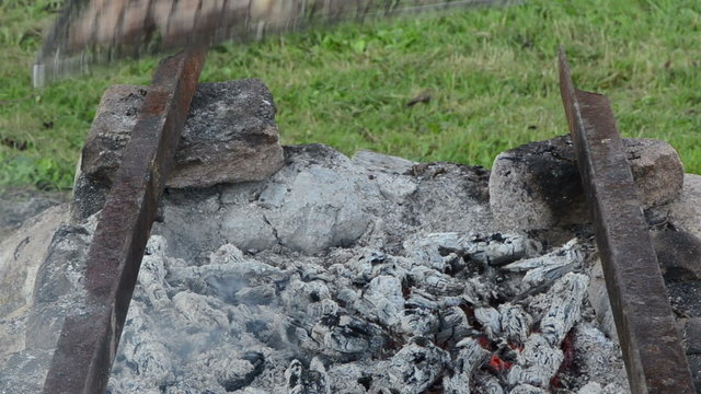 "shashlik meat bake grid fireplace ember smoke heat overthrow "