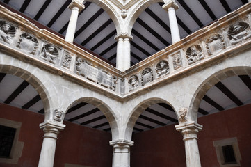 Patio de los Reales Colegios, Tortosa (España)