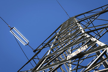 traliccio elettrico prospettiva
