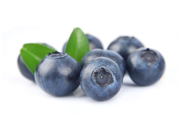 Blueberries with leaves