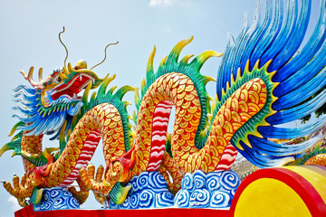 Chinese style dragon statue