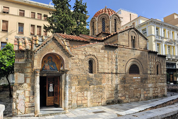 Fototapeta na wymiar Kościół Panaghia Kapnikarea w Atenach
