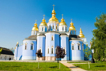 Fototapeta na wymiar Katedra św Michała w Kijowie