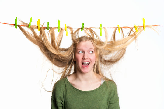 Haare auf der W&auml;scheleine