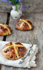cross buns