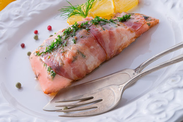 Salmon in the bacon coat