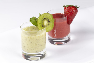 Smoothie - Erdbeeren, Kiwi und Minze