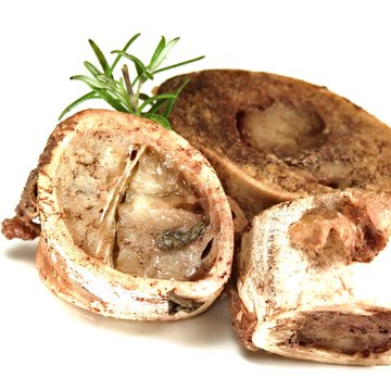 Markknochen vom Schwein - gekocht