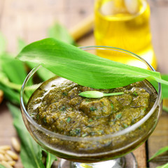 Blüte, Pesto