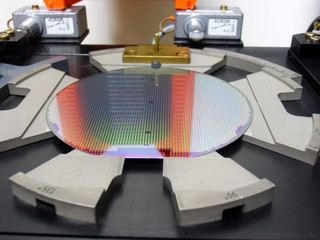 Silicone wafer in a tray